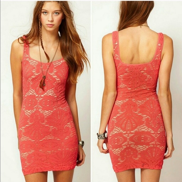 Free People Dresses & Skirts - FP Intimately Coral Medallion Lace Bodycon Dress